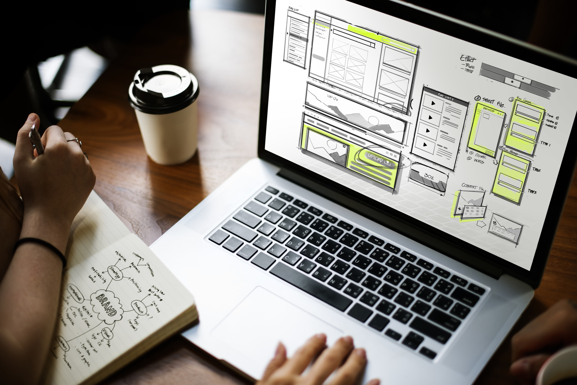 ホームページ制作にAIを使うメリット